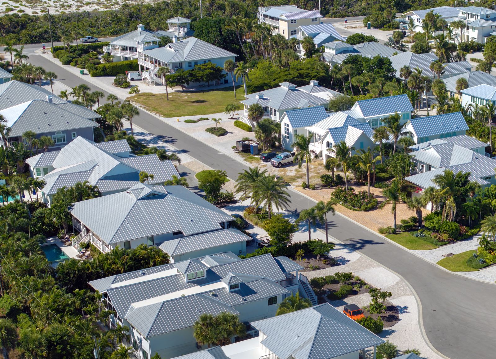 Luxury residential homes near Lakewood Ranch, Florida — exterior painting services